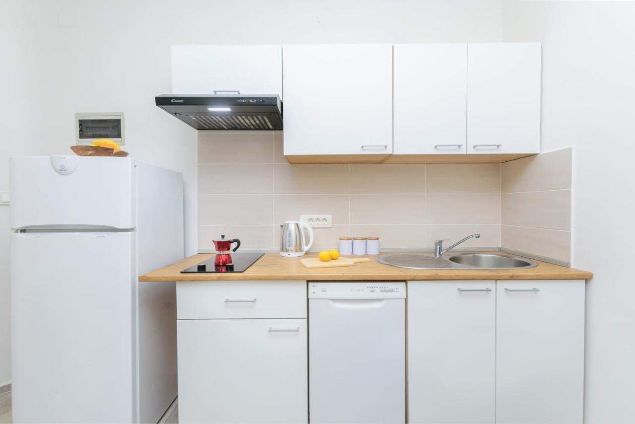 Apartment Easy Medolino Esterno foto