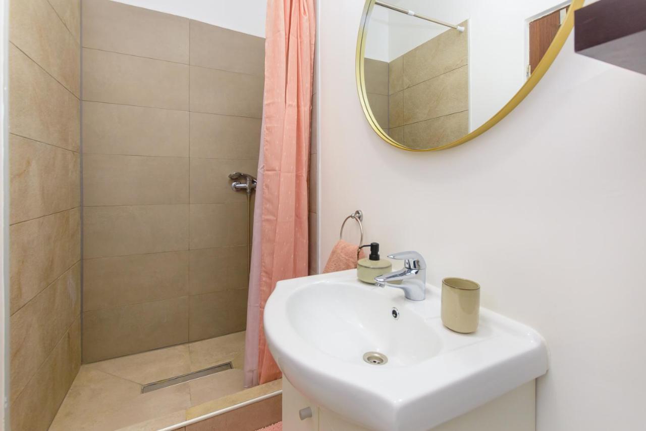 Apartment Easy Medolino Esterno foto